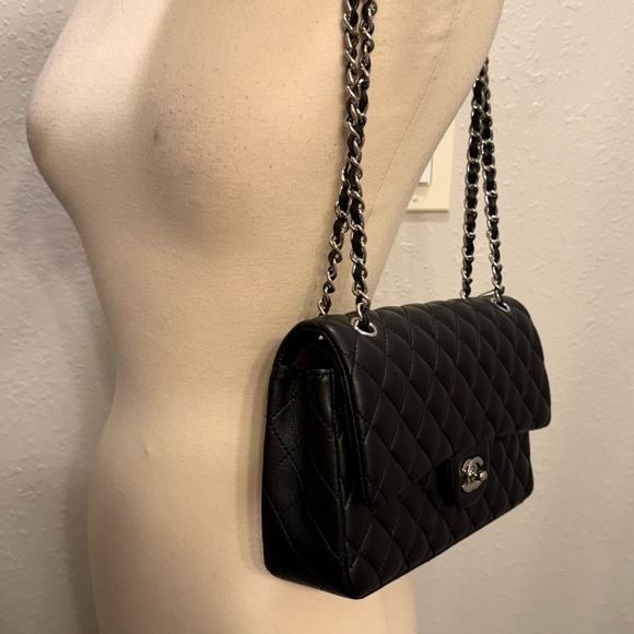 Classic flap bag - Picture 5 of 14